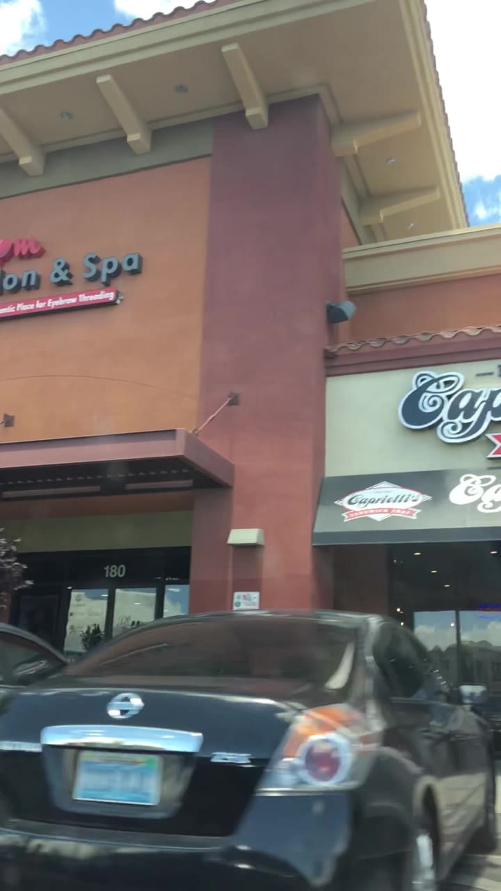 BabyStacks Cafe - Blue Diamond