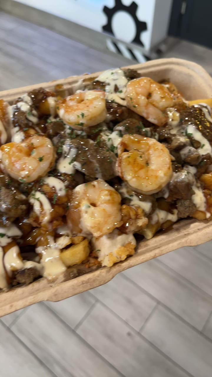 Flipn' Fries Factory