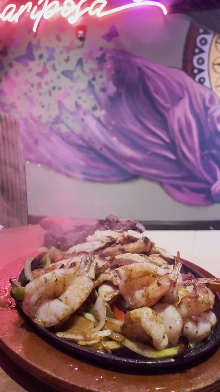 Mariposa Cocina & Cocktails