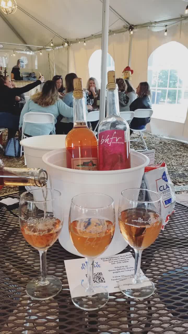 Video review of Baiting Hollow Farm Vineyard