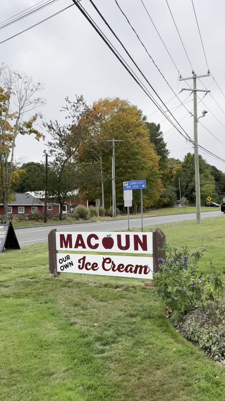 Bishop's Orchards Farm Market & Winery