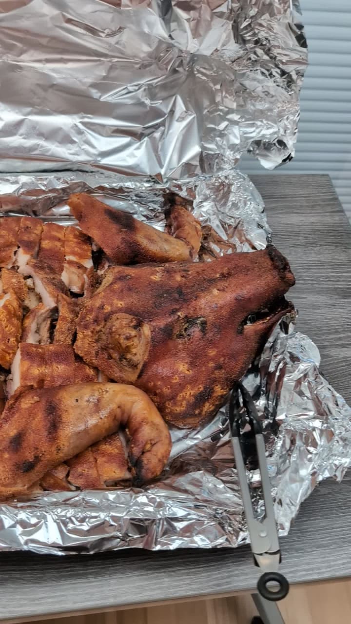 Video review of 銀湖燒臘 Ho Ho BBQ