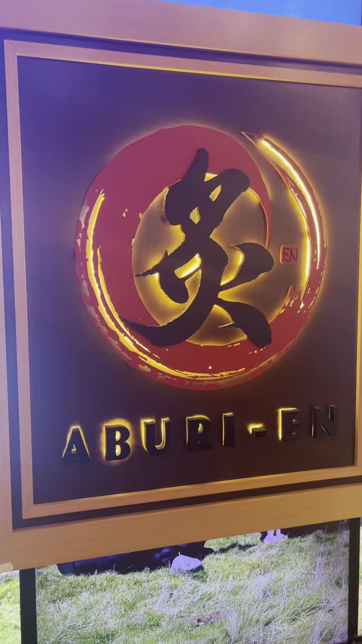 Video review of Chinatown Point