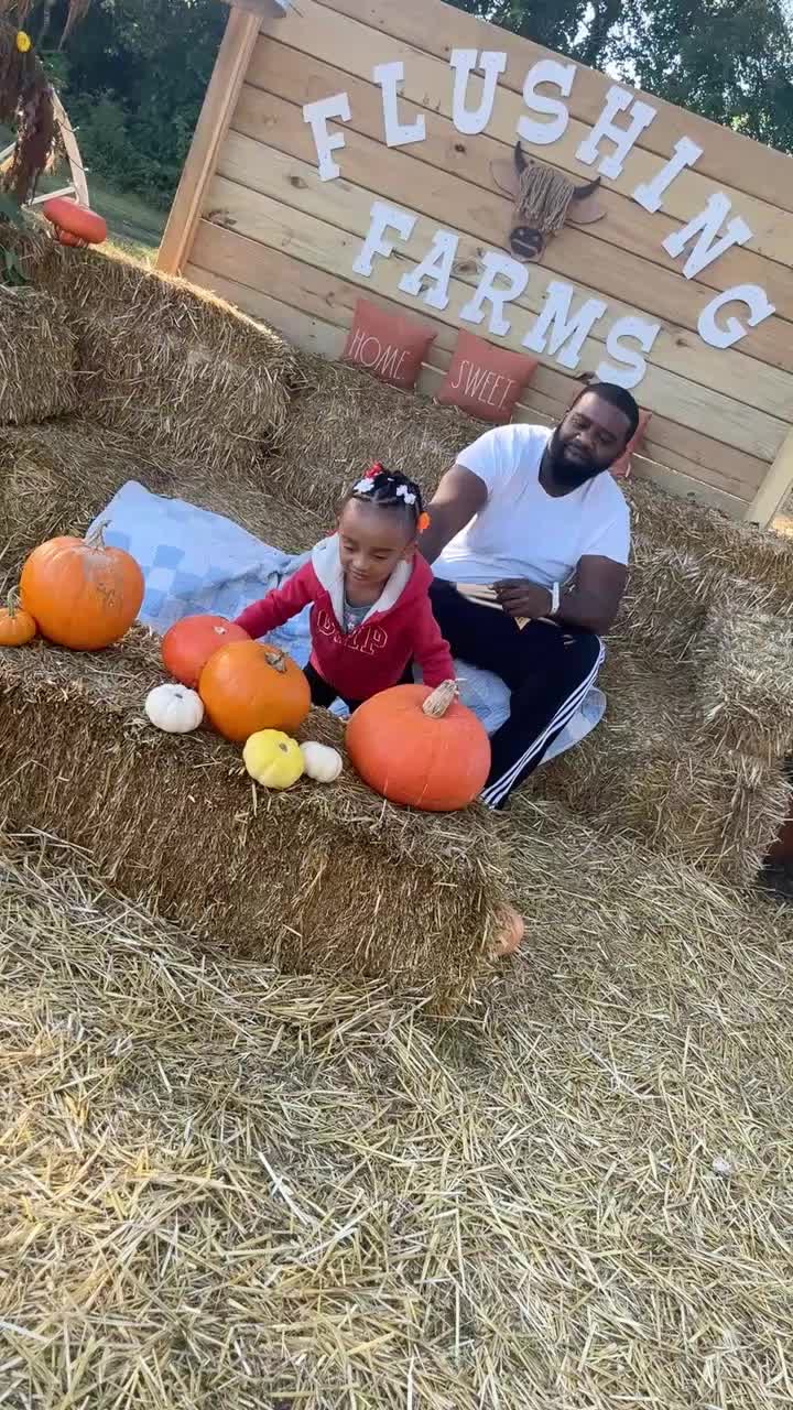 City Moment · Flushing