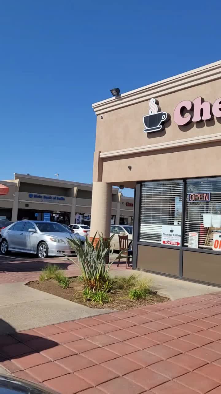 Video review of Chennai Tiffins