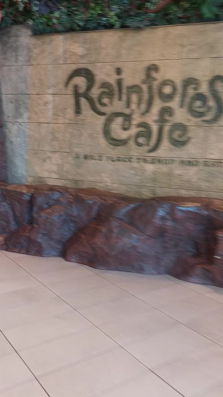 Rainforest Cafe
