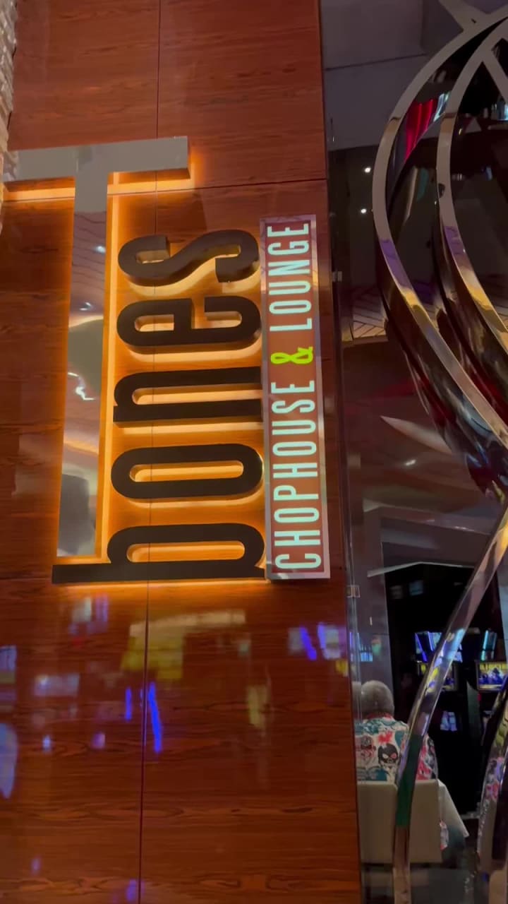 Video review of T-Bones Chophouse