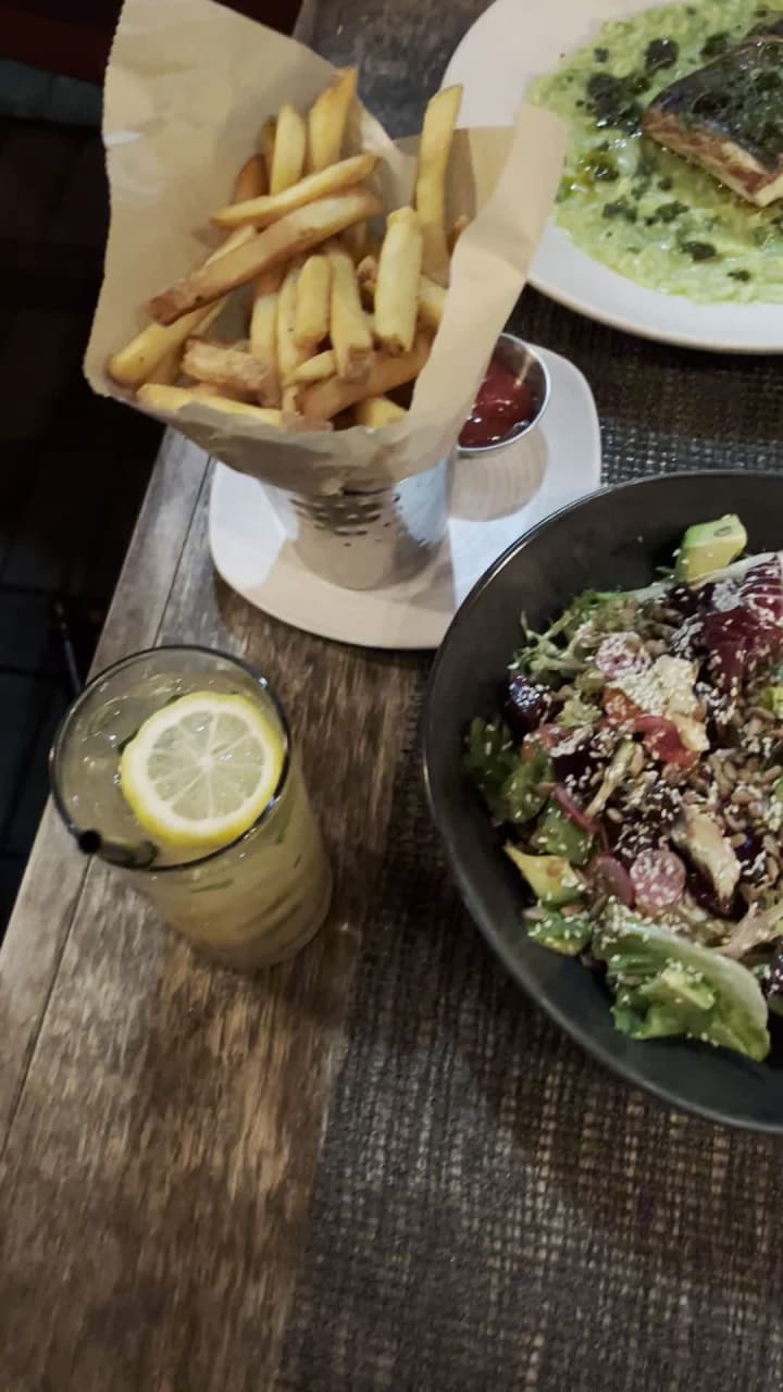 Video review of Akasha