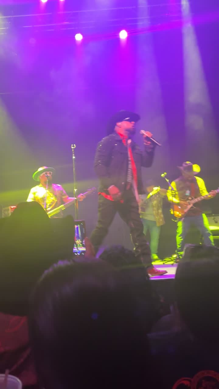 Video review of Summit Music Hall