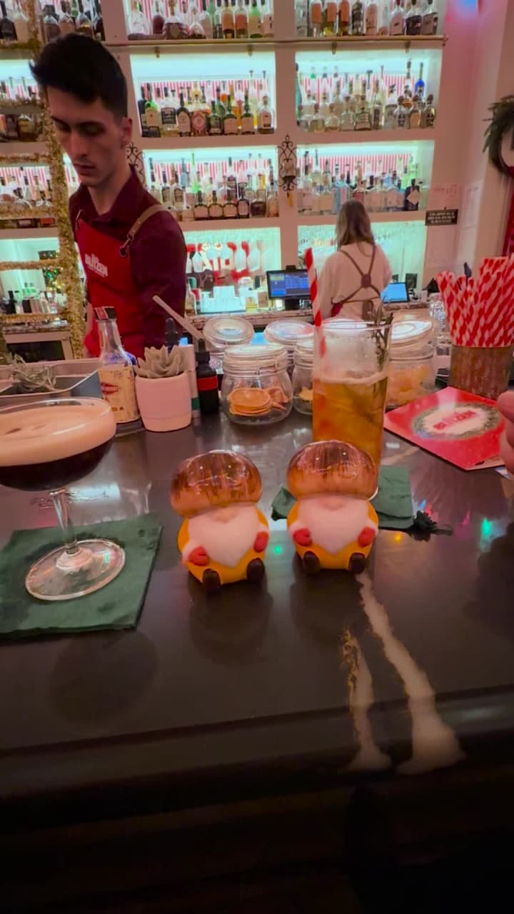 Tipsy putt speakeasy