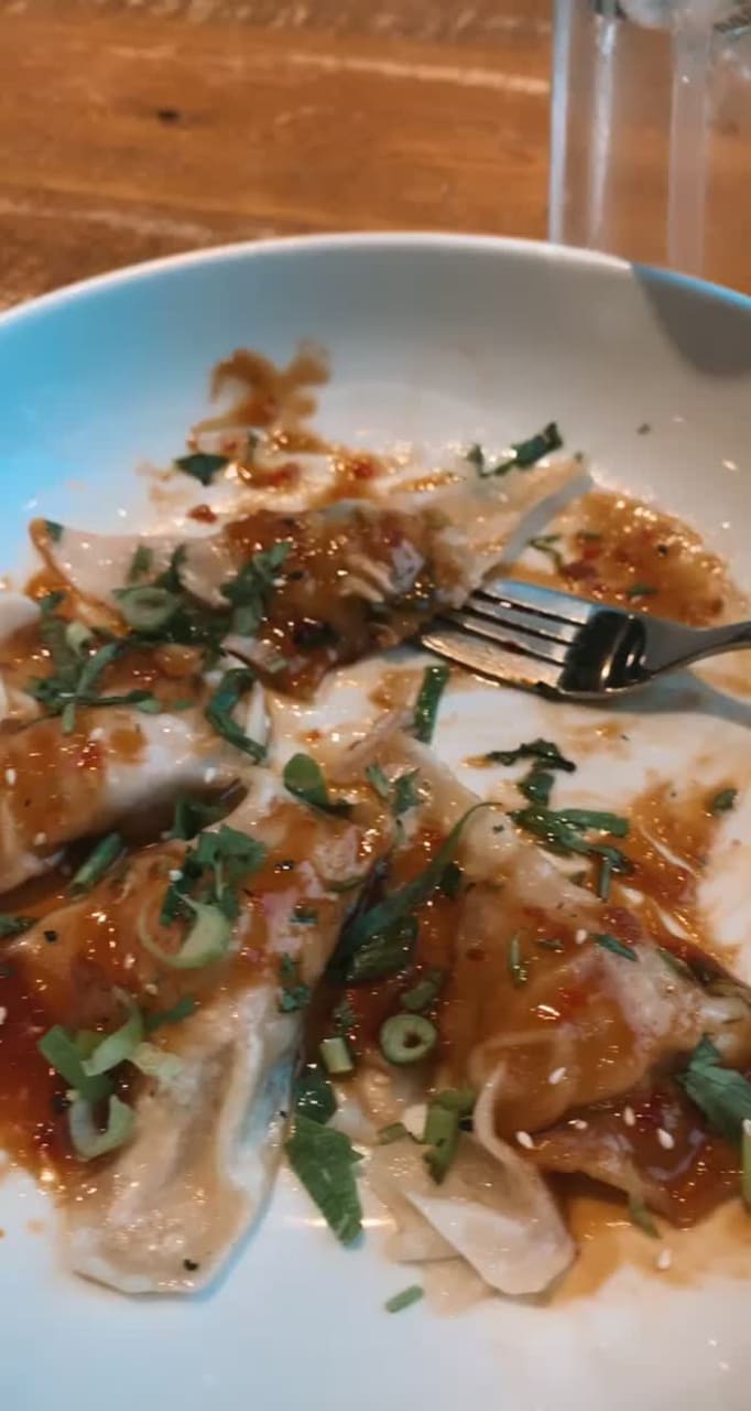 Video review of California Pizza Kitchen