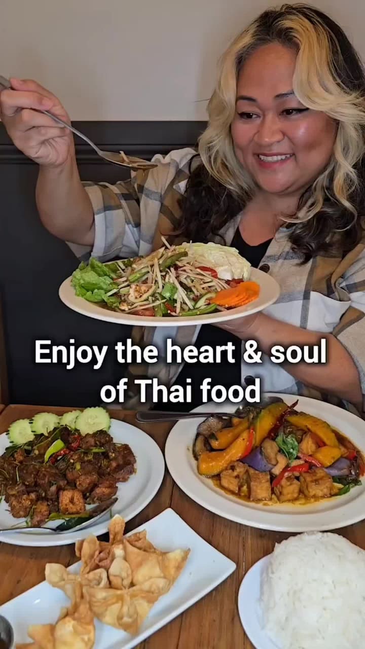 Noree Thai on Beverly