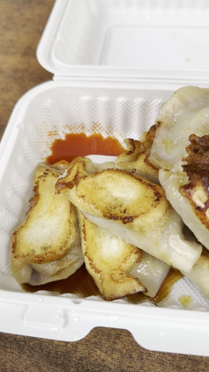 Video review of Jin Mei Dumpling 津美锅贴