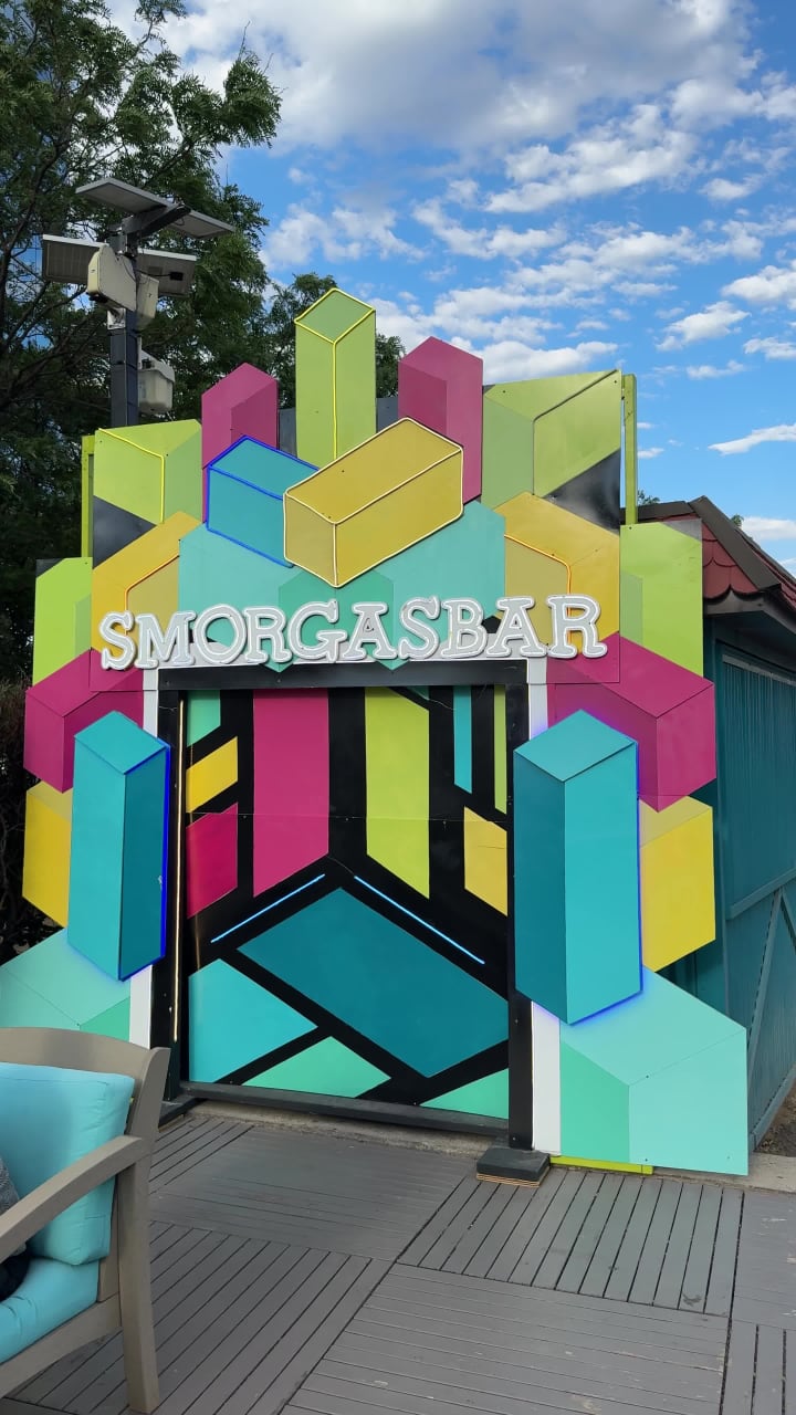 Video review of Smorgasbar