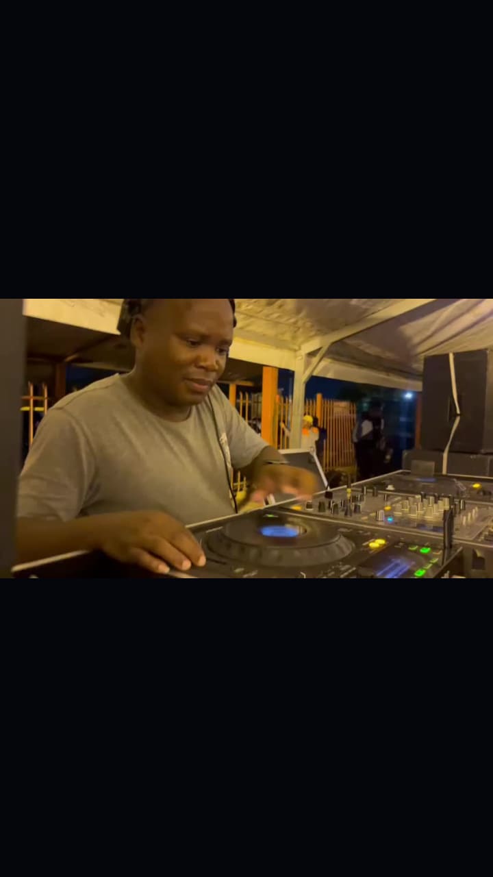 Djon's Carwash & Food Court Lifestyle