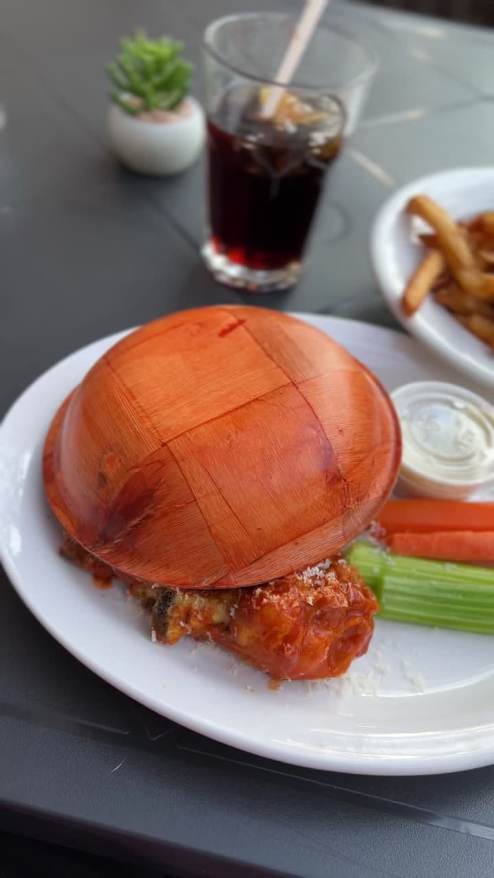 Fisher's Pier 4 Pub & Grub