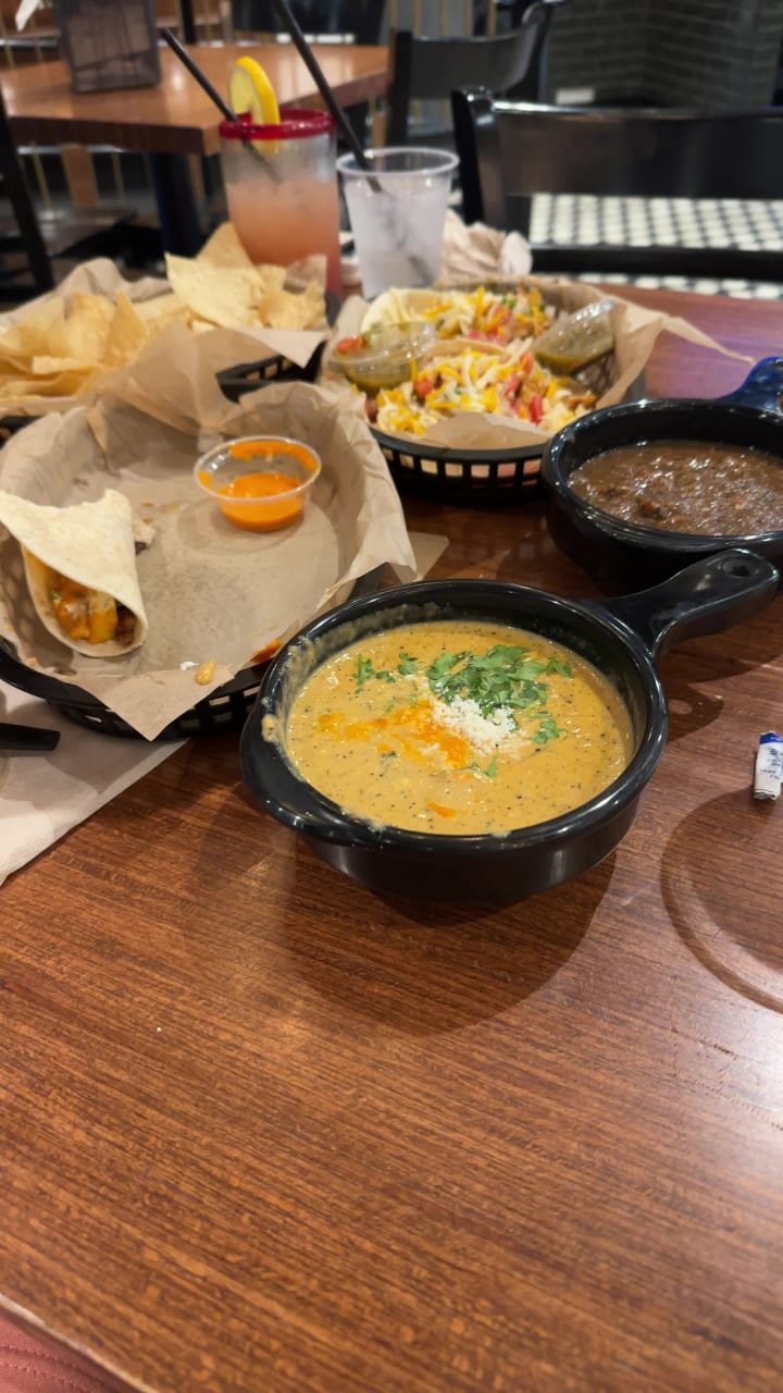Video review of Torchy's Tacos