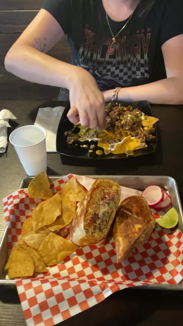 Video review of Frank’s Sport Bar and Grill