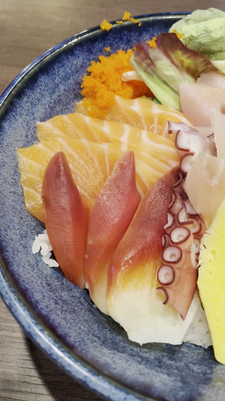 Video review of Gami Sushi