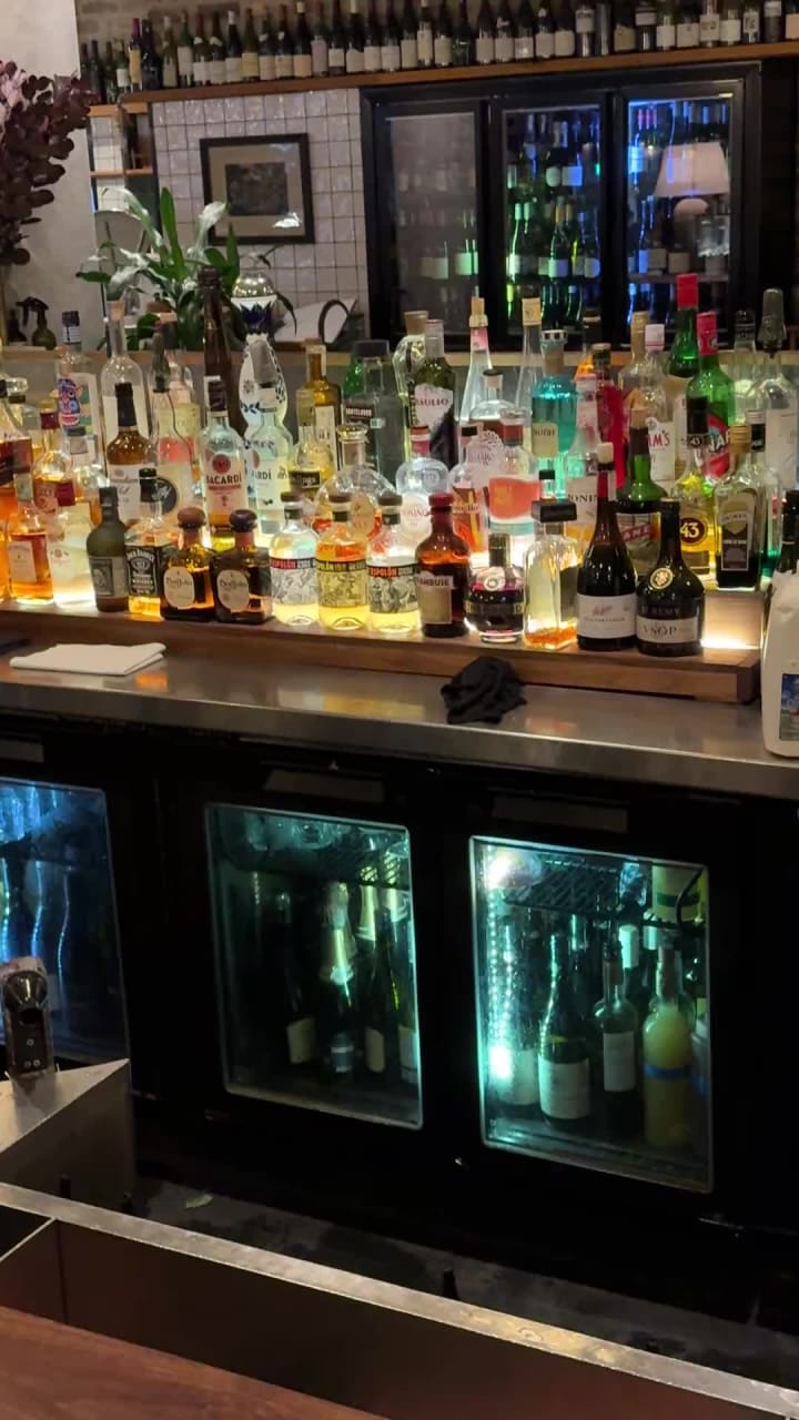 Morrison’s Oyster Bar & Grill